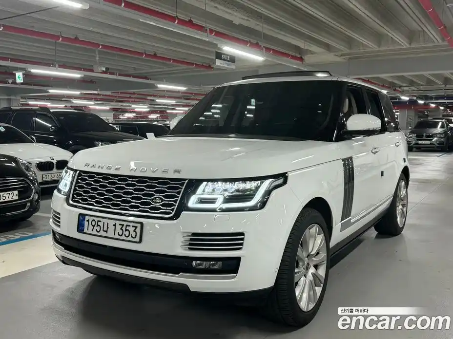 Land Rover Range-Rover 2015 3.0 гидро в Москве № 166819, фото 2