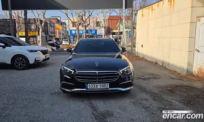 Mercedes-Benz E-Class 2021 2.0 гидро, миниатюра 3