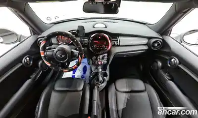 Mini Cooper 2014 1.5 гидро в Москве № 213328, миниатюра 7
