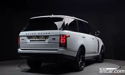 Land Rover Range-Rover 2017 4.4 гидро в Москве № 213763, миниатюра 2