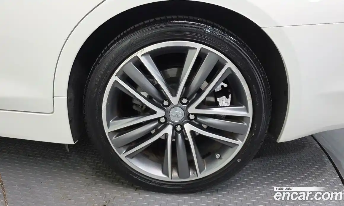 Infiniti Q50 2014 2.1 гидро в Москве № 245594, фото 5