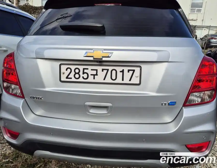 Chevrolet Trax 2018 1.6 гидро в Москве № 98396, фото 2
