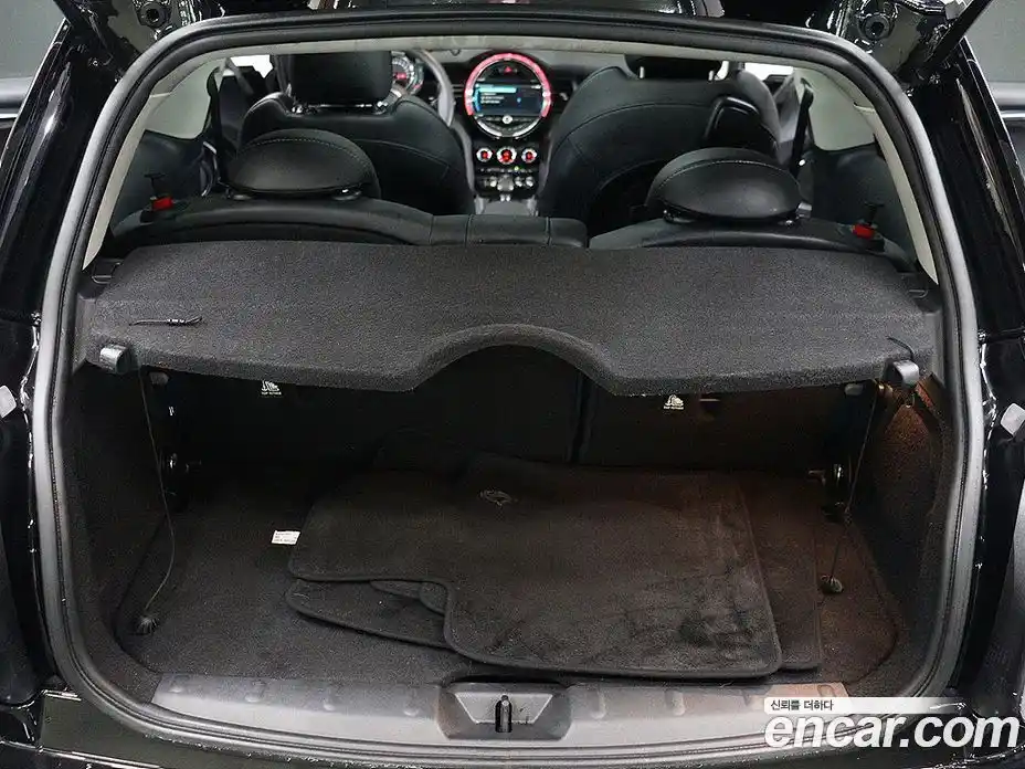 Mini Cooper 2018 1.5 гидро в Москве № 1250816, фото 18