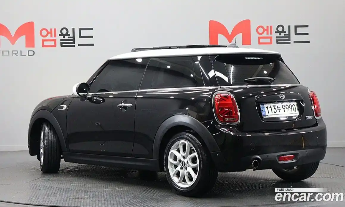 Mini Cooper 2018 1.5 гидро в Москве № 1250816, фото 4