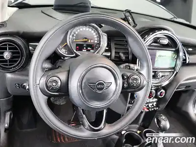 Mini Cooper 2018 1.5 гидро в Москве № 1250816, миниатюра 6
