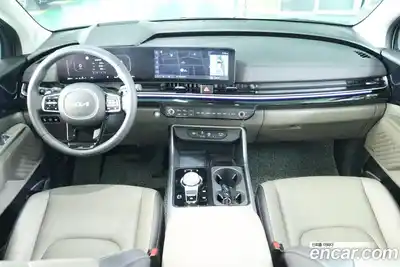 Kia Canival 2023 3.5 гидро в Москве № 1399398, миниатюра 6