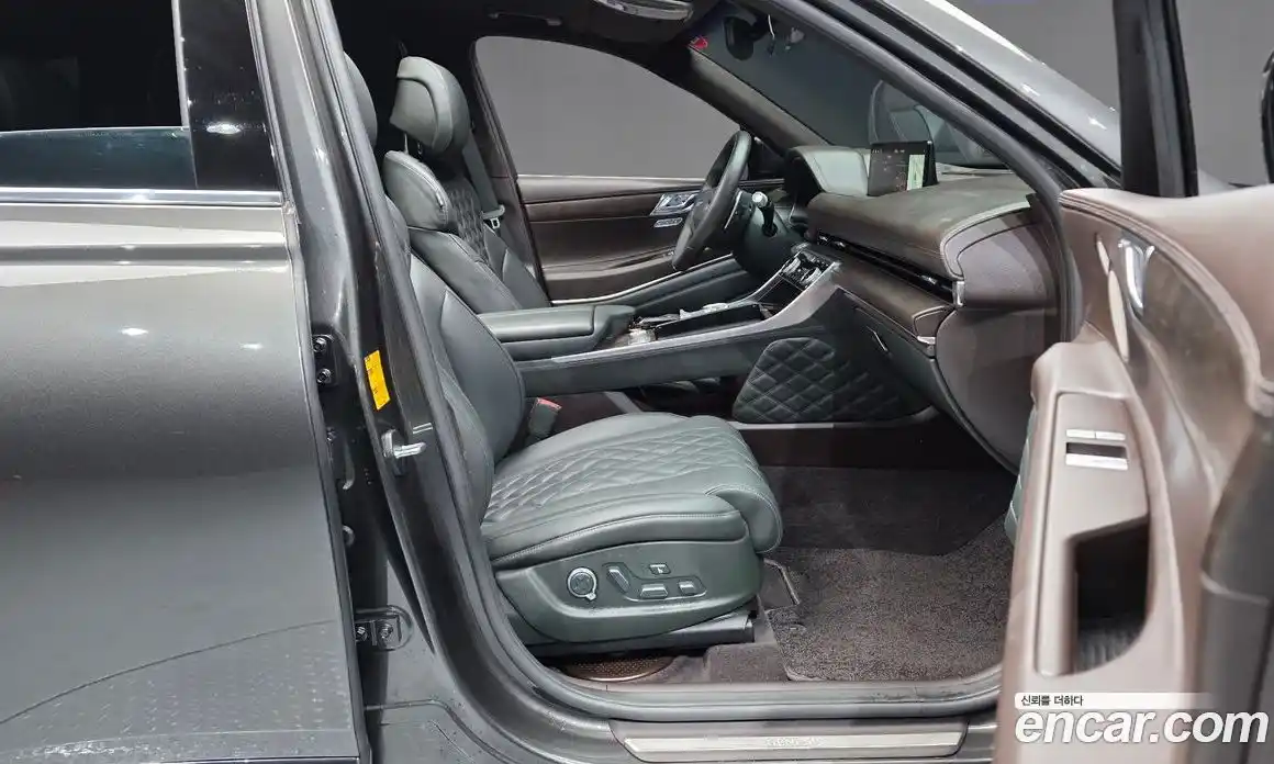 Genesis GV80 2023 2.5 Автомат в Москве № 1399671, фото 11