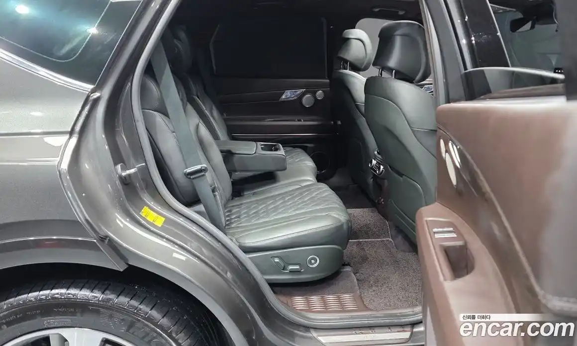 Genesis GV80 2023 2.5 Автомат в Москве № 1399671, фото 12