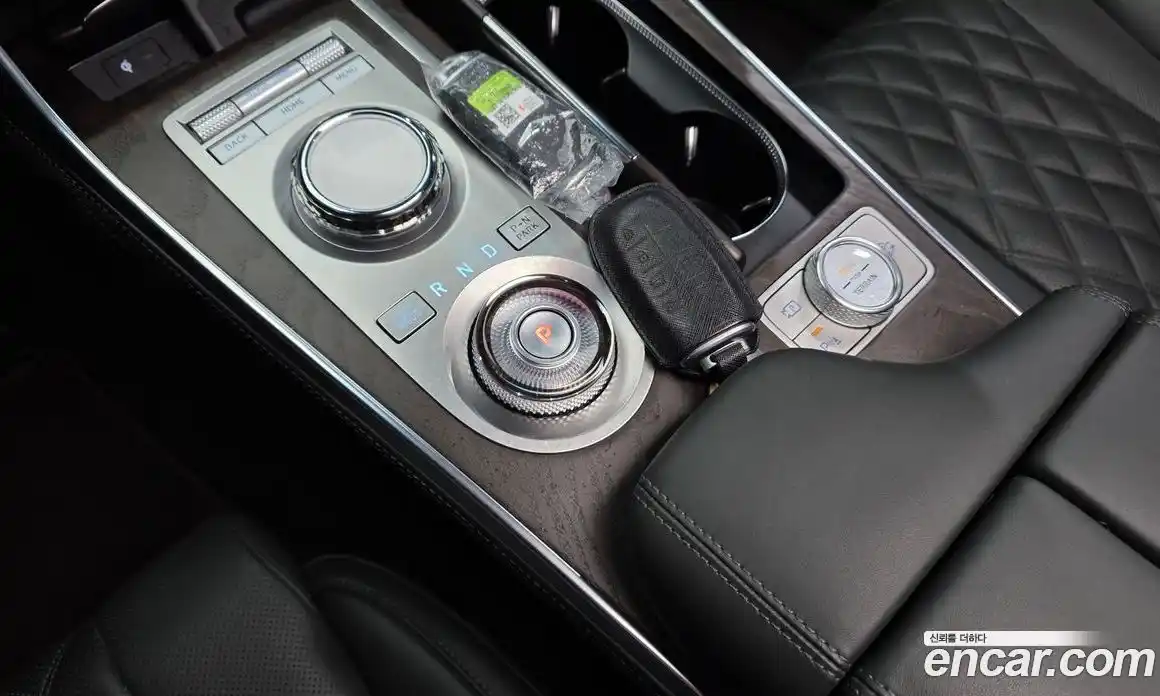 Genesis GV80 2023 2.5 Автомат в Москве № 1399671, фото 9