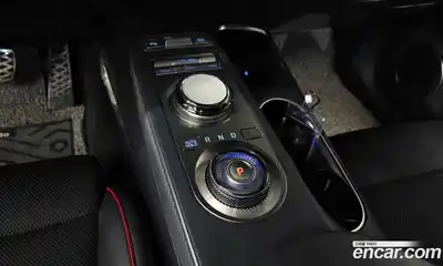 Genesis GV70 2022 2.5 гидро в Москве № 1399680, миниатюра 9