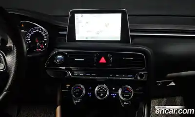Genesis G70 2018 2.0 Автомат в Москве № 1399733, миниатюра 12