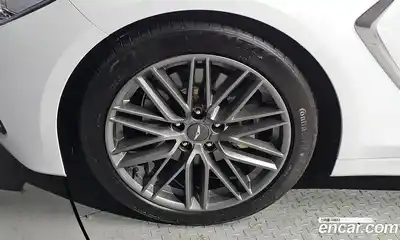 Genesis G70 2018 2.0 Автомат в Москве № 1399733, миниатюра 5