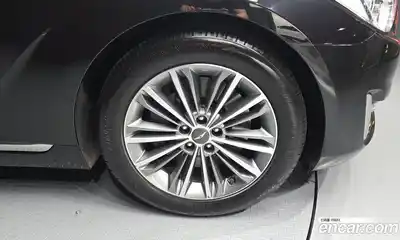 Genesis EQ900 2018 3.8 гидро в Москве № 1399744, миниатюра 5