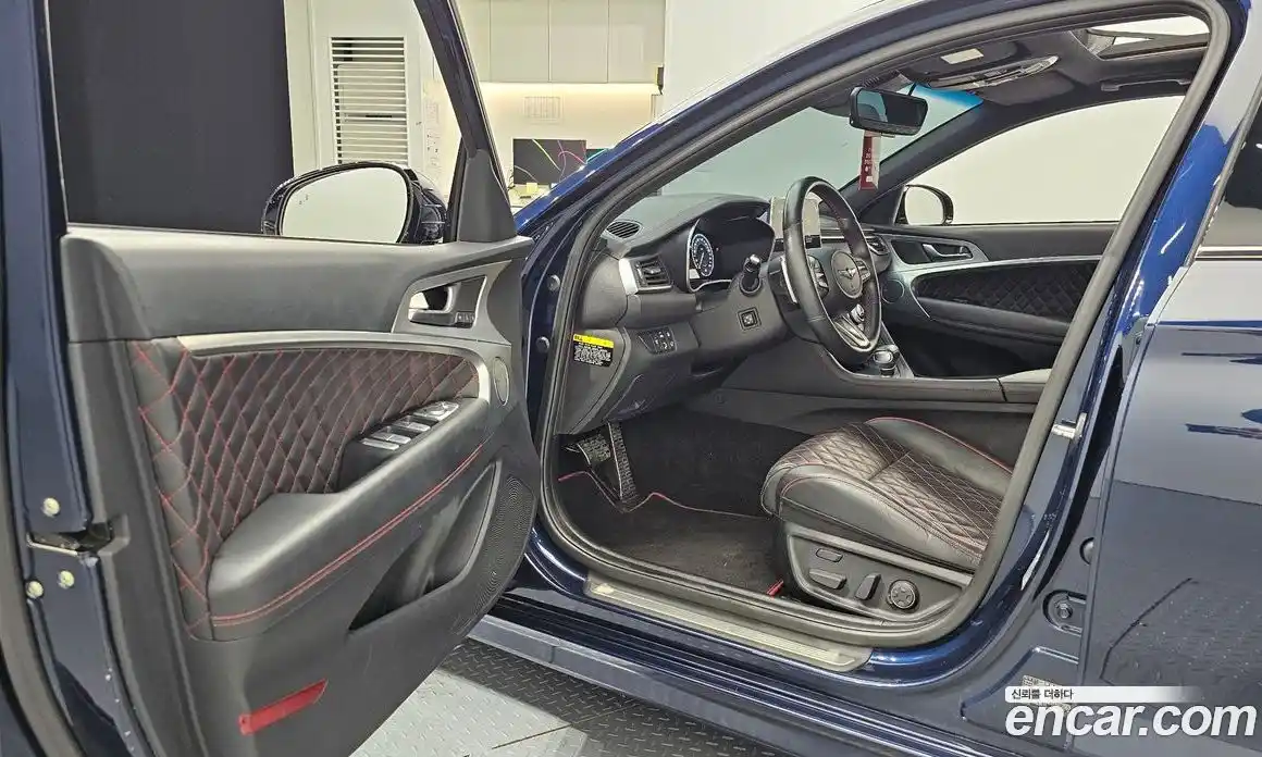 Genesis G70 2019 3.3 Автомат в Москве № 1399811, фото 10