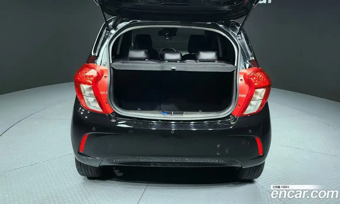 Chevrolet Spark 2018 1.0 гидро в Москве № 1401075, фото 20