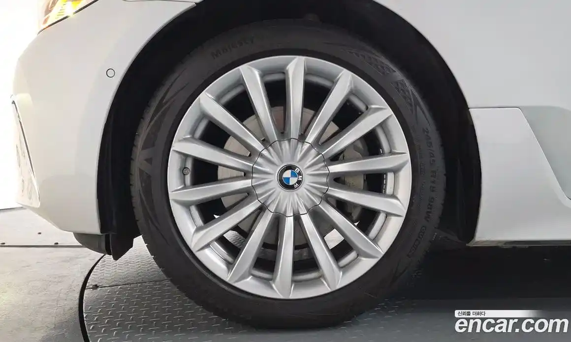 BMW 6-Series 2022 2.0 Автомат в Москве № 1401102, фото 4