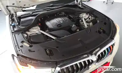 BMW 6-Series 2022 2.0 Автомат в Москве № 1401102, миниатюра 5