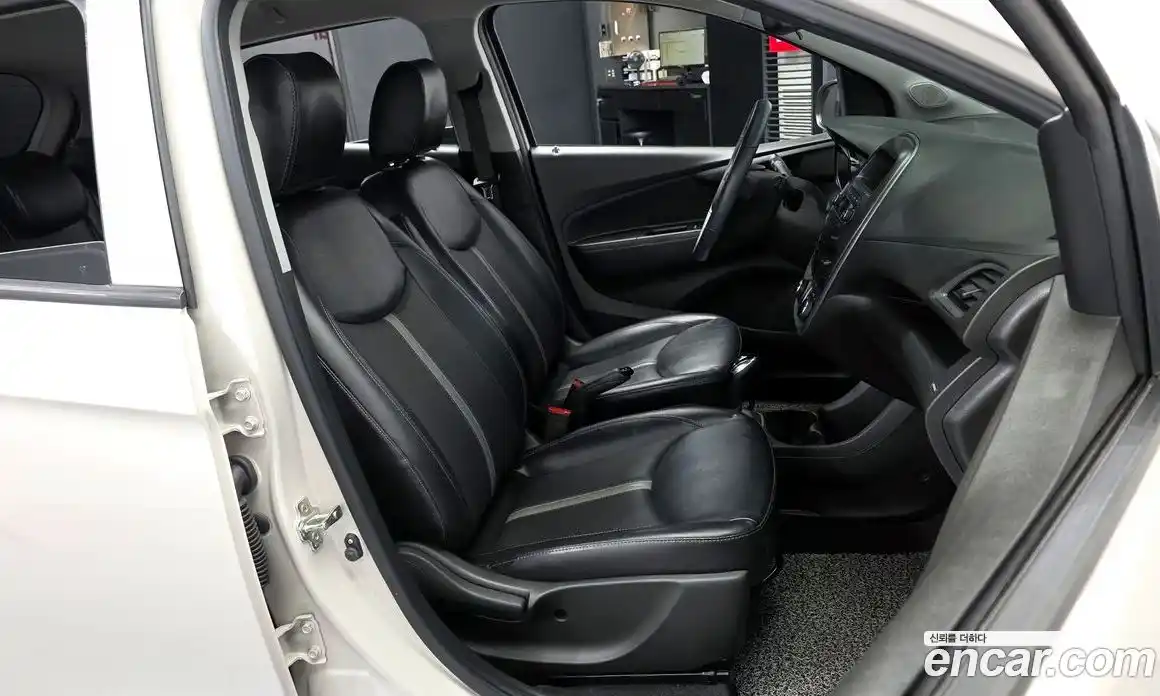 Chevrolet Spark 2018 1.0 гидро в Москве, фото 11