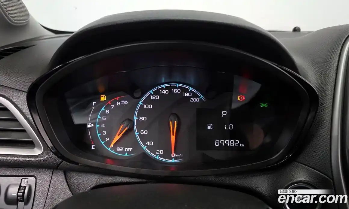 Chevrolet Spark 2018 1.0 гидро в Москве, фото 8