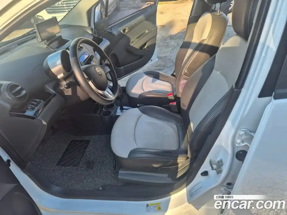 Chevrolet Matiz 2010 1.0 Автомат в Москве № 1401995, фото 9