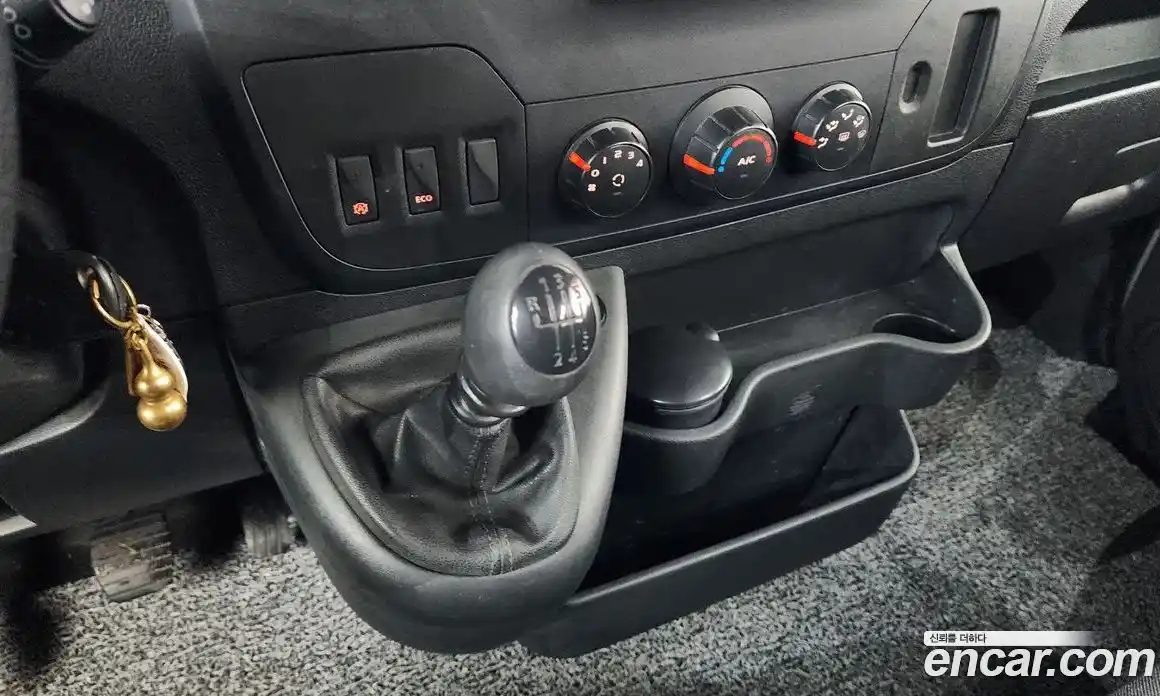 Renault Master 2019 2.3 механика в Москве № 1402495, фото 9