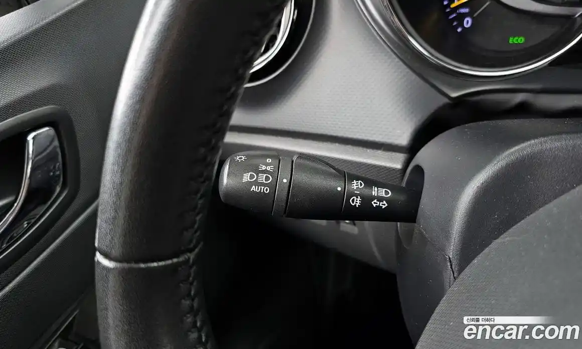 Renault QM3 2014 1.5 гидро в Москве № 1402778, фото 14