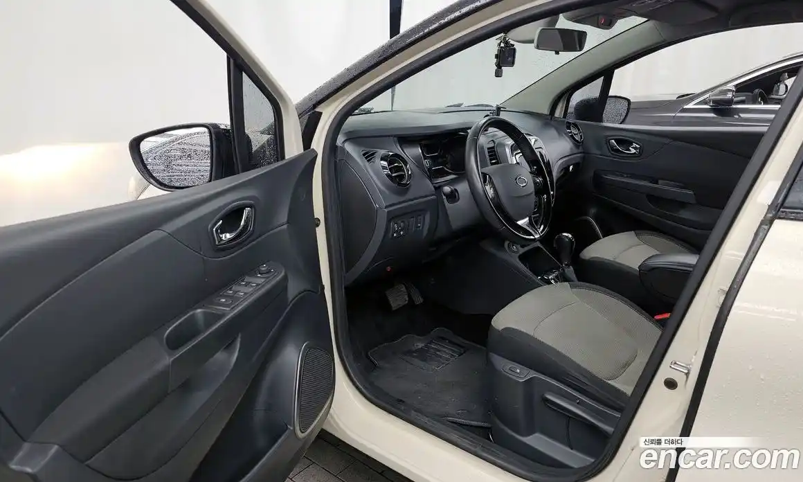 Renault QM3 2014 1.5 гидро в Москве № 1402778, фото 10
