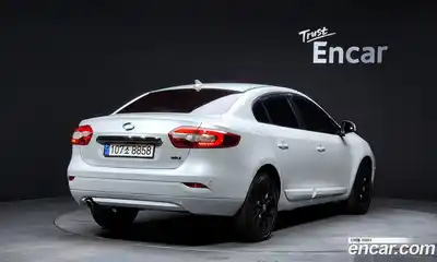 Renault SM3 2017 1.6 гидро в Москве № 1402824, миниатюра 2