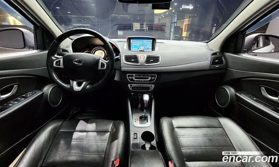 Renault SM3 2017 1.6 гидро в Москве № 1402824, фото 7