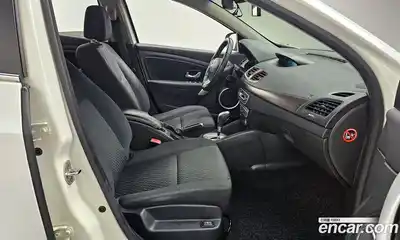 Renault SM3 2009 1.6 гидро в Москве № 1402852, миниатюра 11