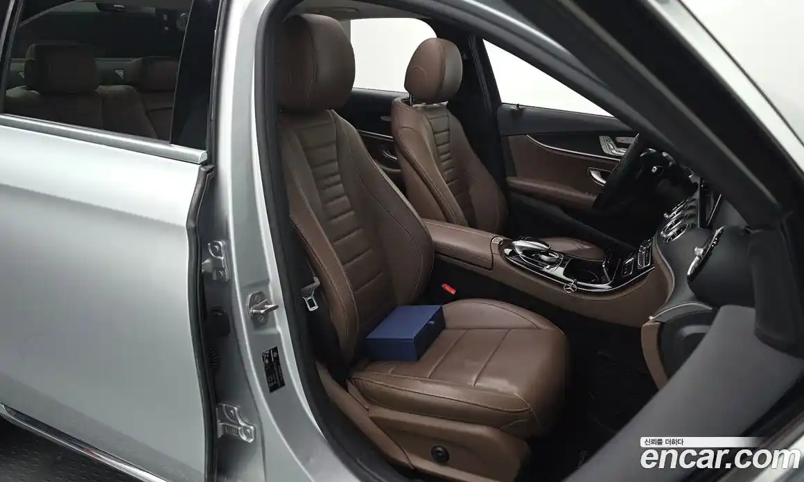 Mercedes-Benz E-Class 2017 1.9 гидро в Москве № 1403859, фото 12
