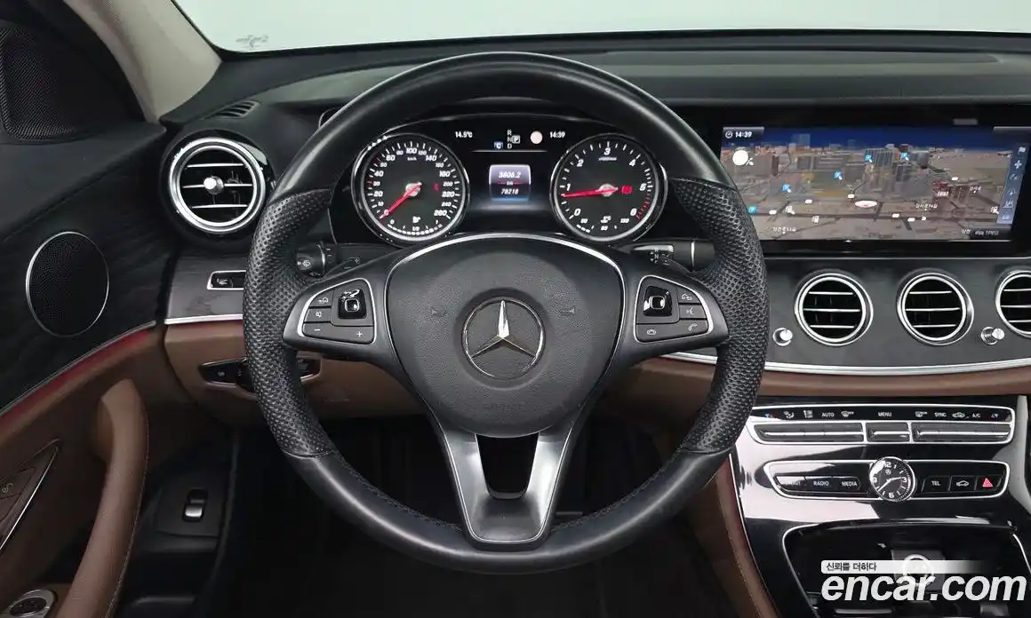 Mercedes-Benz E-Class 2017 1.9 гидро в Москве № 1403859, фото 14