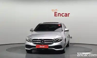 Mercedes-Benz E-Class 2017 1.9 гидро в Москве № 1403859, миниатюра 3