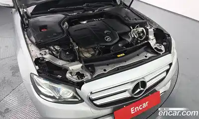 Mercedes-Benz E-Class 2017 1.9 гидро в Москве № 1403859, миниатюра 6