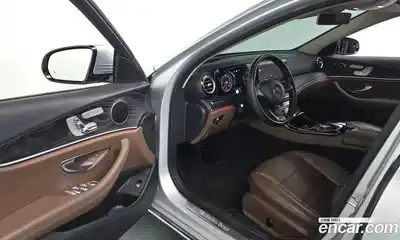 Mercedes-Benz E-Class 2017 1.9 гидро в Москве № 1403859, миниатюра 10