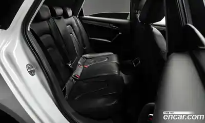 Audi A4 2015 2.0 гидро в Москве № 1404371, миниатюра 11