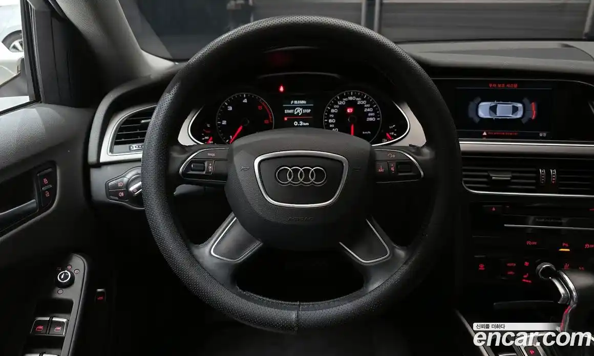 Audi A4 2015 2.0 гидро в Москве № 1404371, фото 13