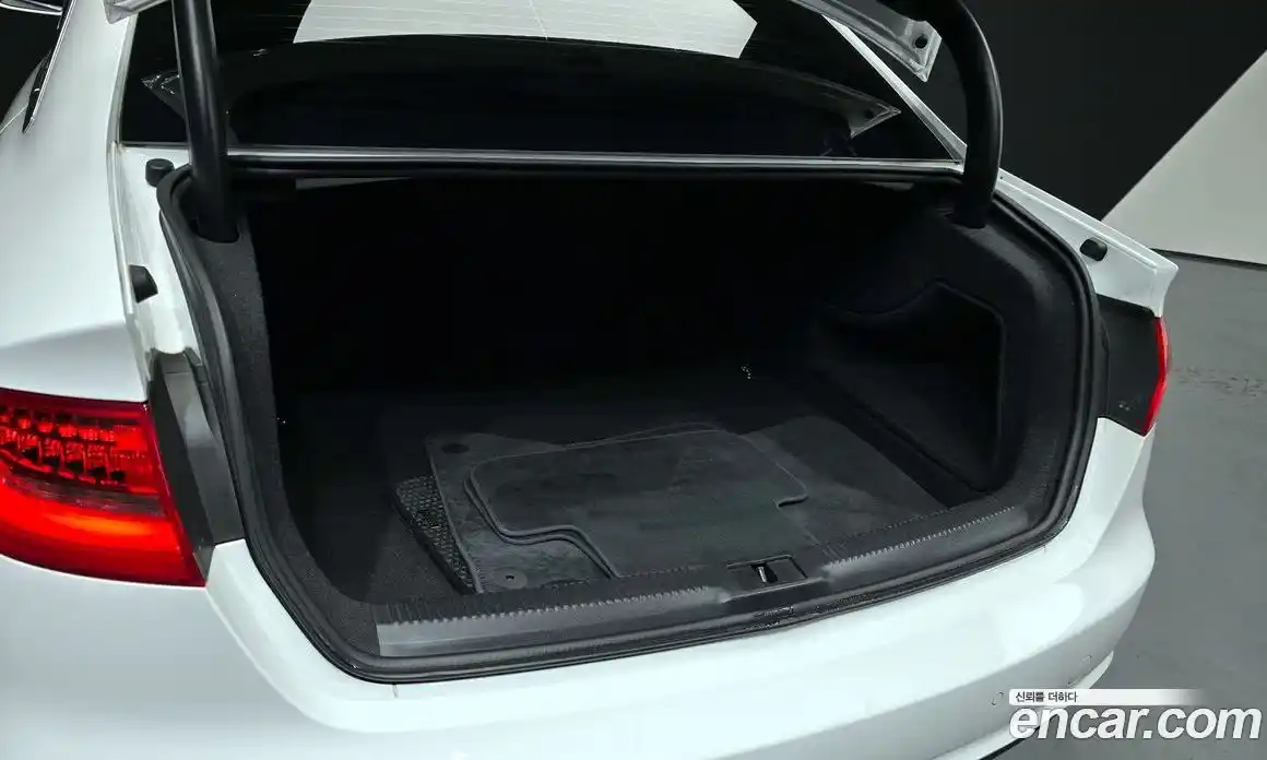 Audi A4 2015 2.0 гидро в Москве № 1404371, фото 20