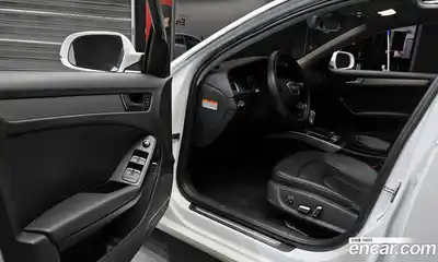 Audi A4 2015 2.0 гидро в Москве № 1404371, миниатюра 10