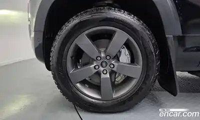 Land Rover Defender 2025 3.0 гидро в Москве № 1405030, миниатюра 5