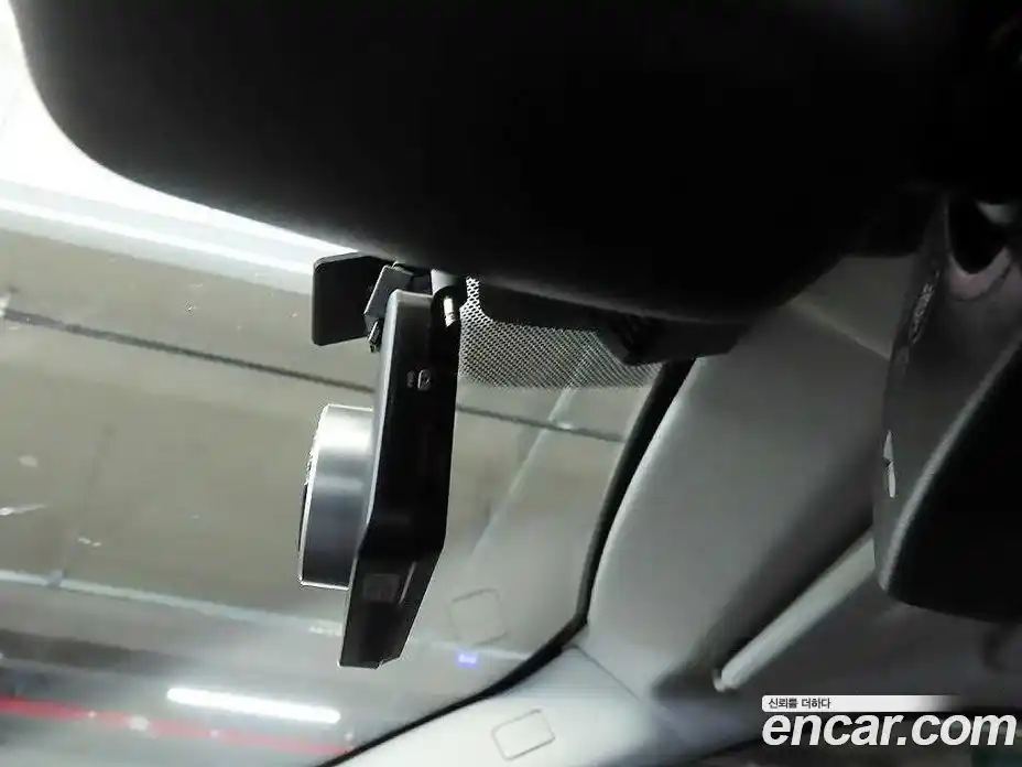 Land Rover Discovery Sport 2019 2.0 гидро в Москве № 1405150, фото 15