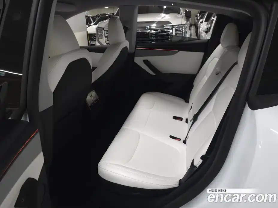 Tesla Model Y 2025 0.2 гидро в Москве № 1405348, фото 12