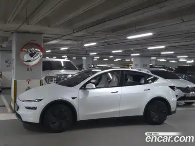Tesla Model Y 2025 0.2 гидро в Москве № 1405348, миниатюра 4