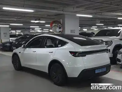 Tesla Model Y 2025 0.2 гидро в Москве № 1405348, миниатюра 6