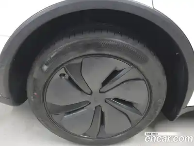 Tesla Model Y 2025 0.2 гидро в Москве № 1405348, миниатюра 10