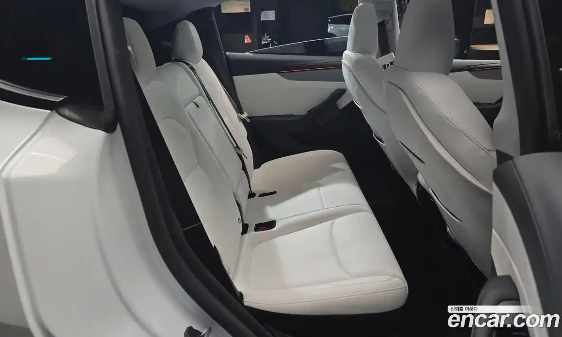 Tesla Model Y 2025 0.2 гидро в Москве № 1405352, фото 11