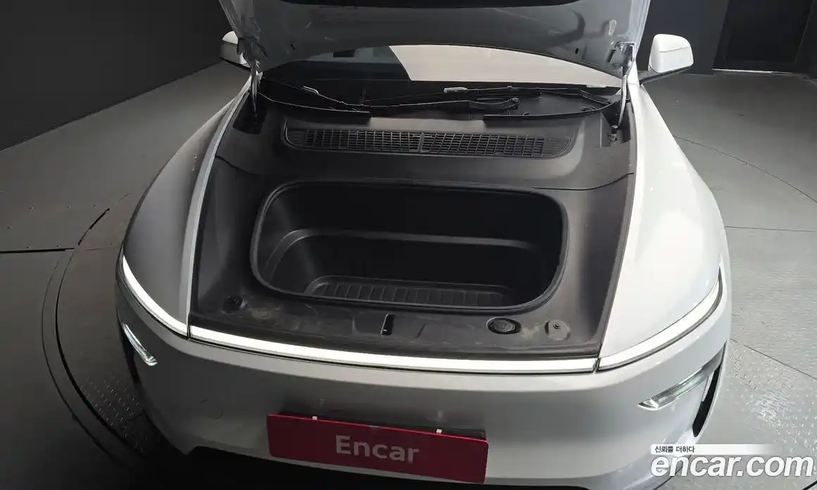 Tesla Model Y 2025 0.2 гидро в Москве № 1405352, фото 6