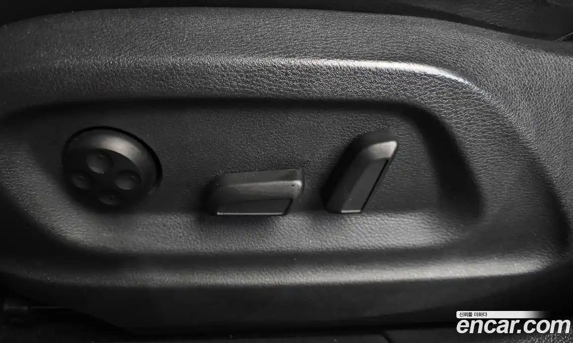 Volkswagen Tiguan 2014 2.0 гидро в Москве № 1405562, фото 17