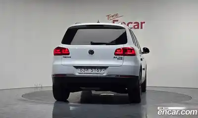 Volkswagen Tiguan 2014 2.0 гидро в Москве № 1405562, миниатюра 4