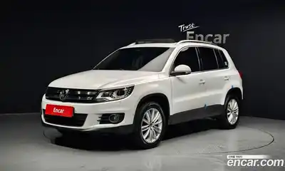Volkswagen Tiguan, 2015